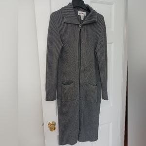 Jones Wear Gray Buttoned Cardigan